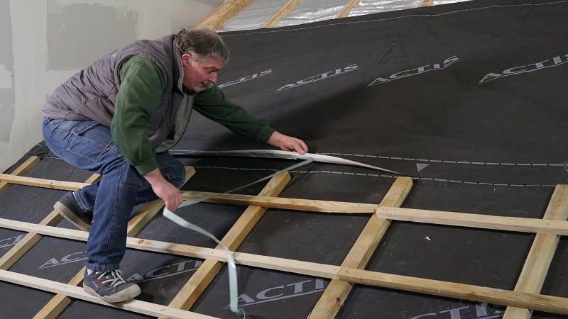 Actis launches easy-to-use insulating breather membrane for roofs ...