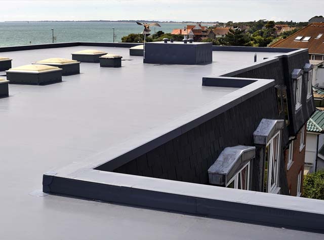 Simple Installation Makes Fast Work Of High-Profile Commercial Roofing Projects