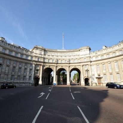 Historic Admiralty Arch to be transformed into luxury hotel