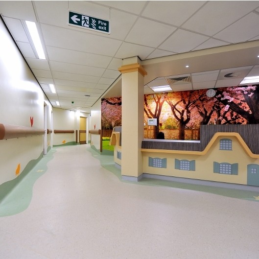 Polyflor makes a statement at The Royal Oldham Hospital
