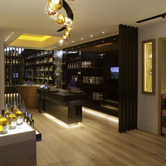 Portview fits out Whisky Shop in London’s Piccadilly