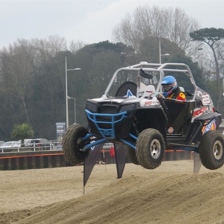 Dickies sponsor Weymouth Beach Race