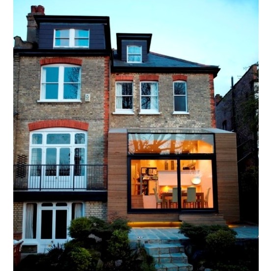 American White Oak brings warmth and brightness to North London home