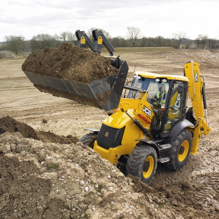 New engine to power JCB improvements at Plantworx