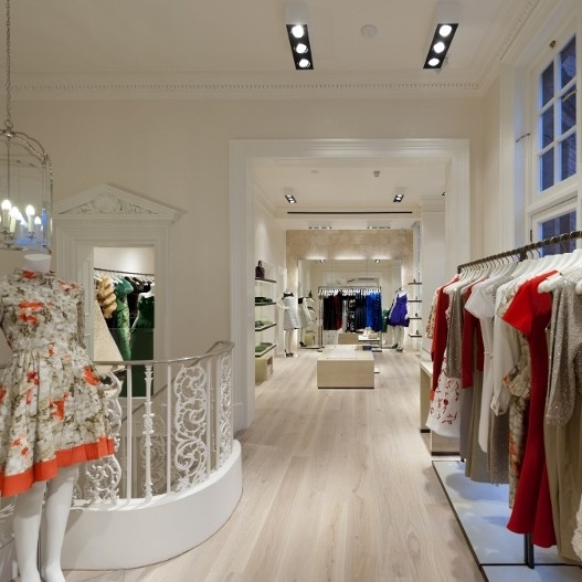 Portview fit out Oscar de la Renta’s first store in London’s Mayfair