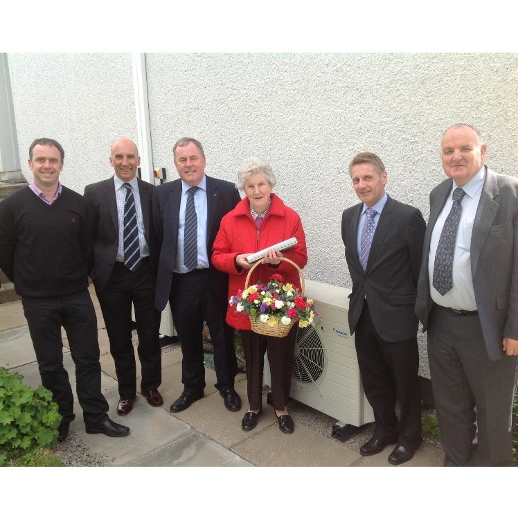 Celebration for 1,000th heat pump installation