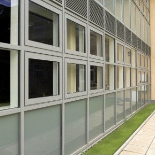 AluK systems specified for school refurbishment