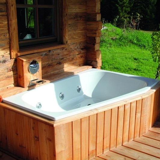 LaPosch Chalet Resort with outdoor Kaldewei whirl baths