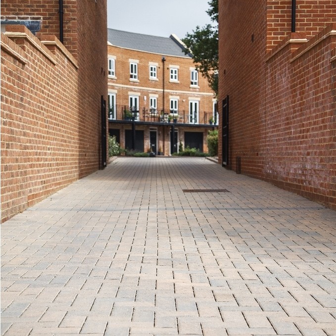 Hanson Formpave’s permeable paving for £350m development