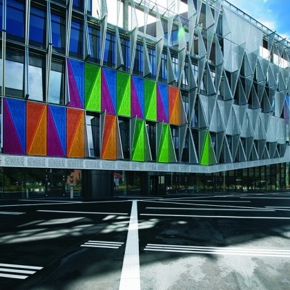RMIG's energy preserving building facade for university