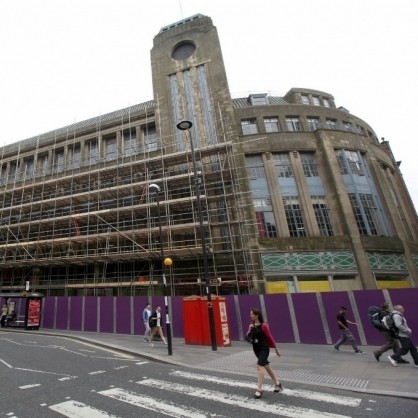 Steel window renovation allows Art Deco building to be reborn