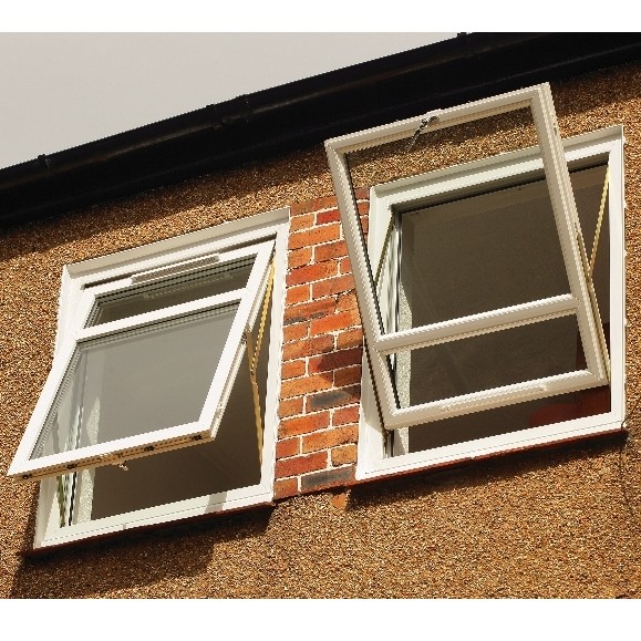 Sheerframe's top reversible ensures window cleaning in safety