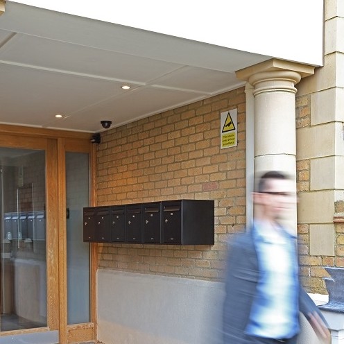 Secure mail boxes from DAD prevent identity theft