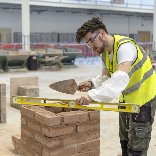 Skills shortages restrict UK construction