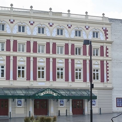 Historic theatre given show-stopping Johnstone's refurbishment