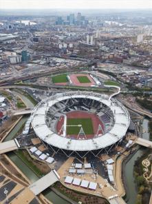 Cast of thousands help officially launch London 2012