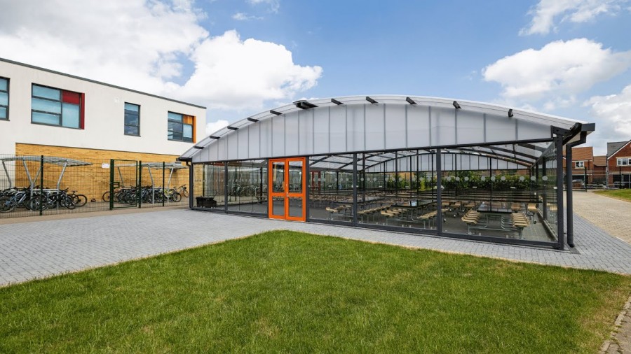 Enclosed Dining Canopy - Hampton Gardens School